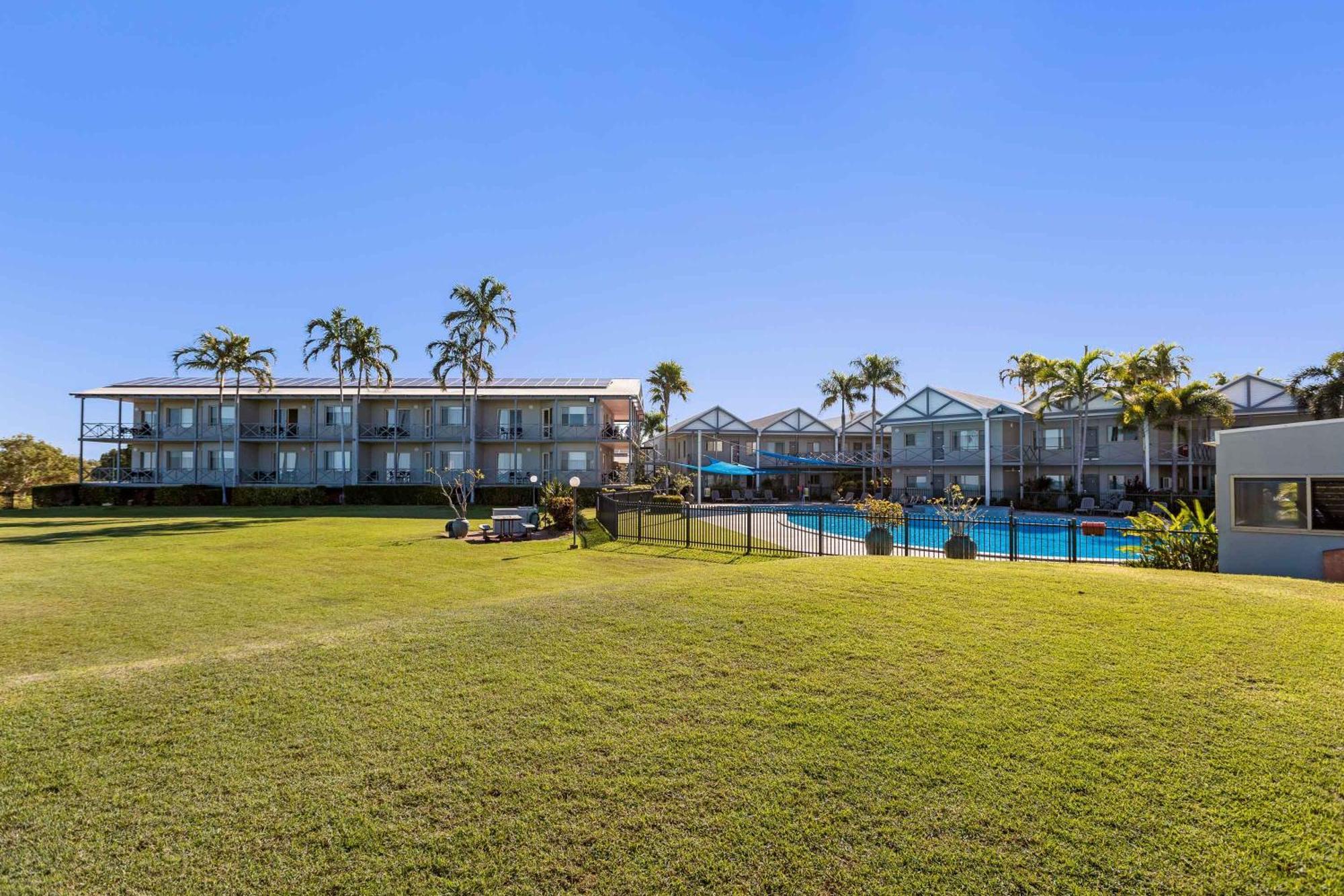 Moonlight Bay Suites Broome Esterno foto